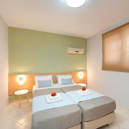 Villa Mare Blue Heated Pool Kournás